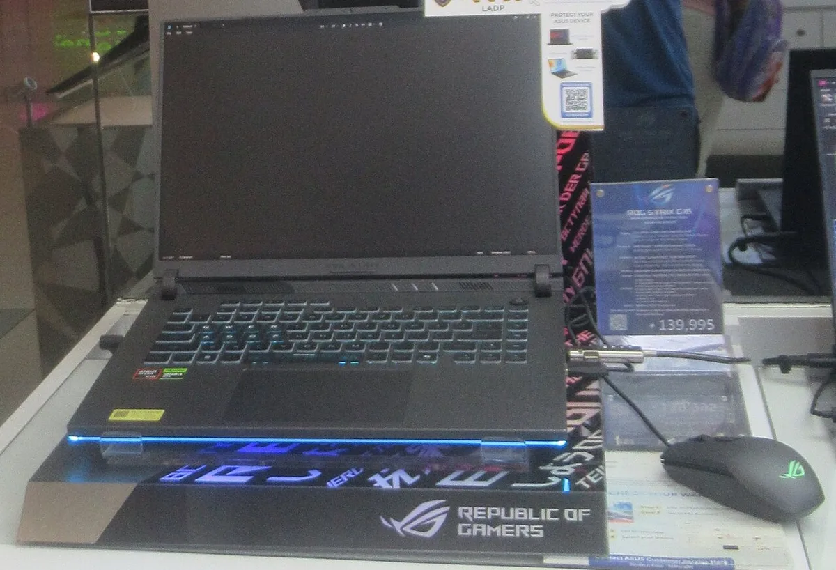 ASUS ROG