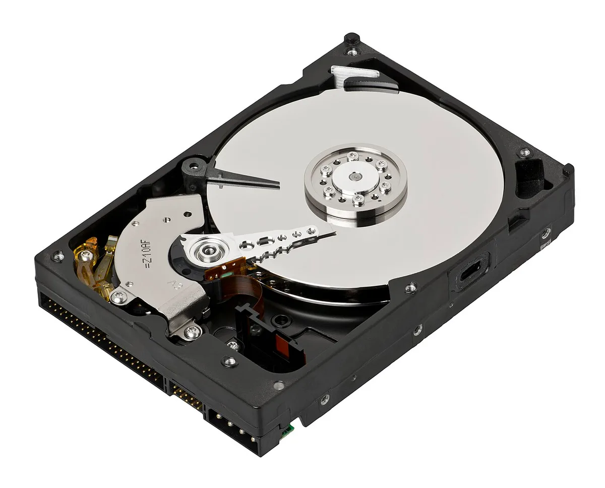 can a gaming pc run professional creative software