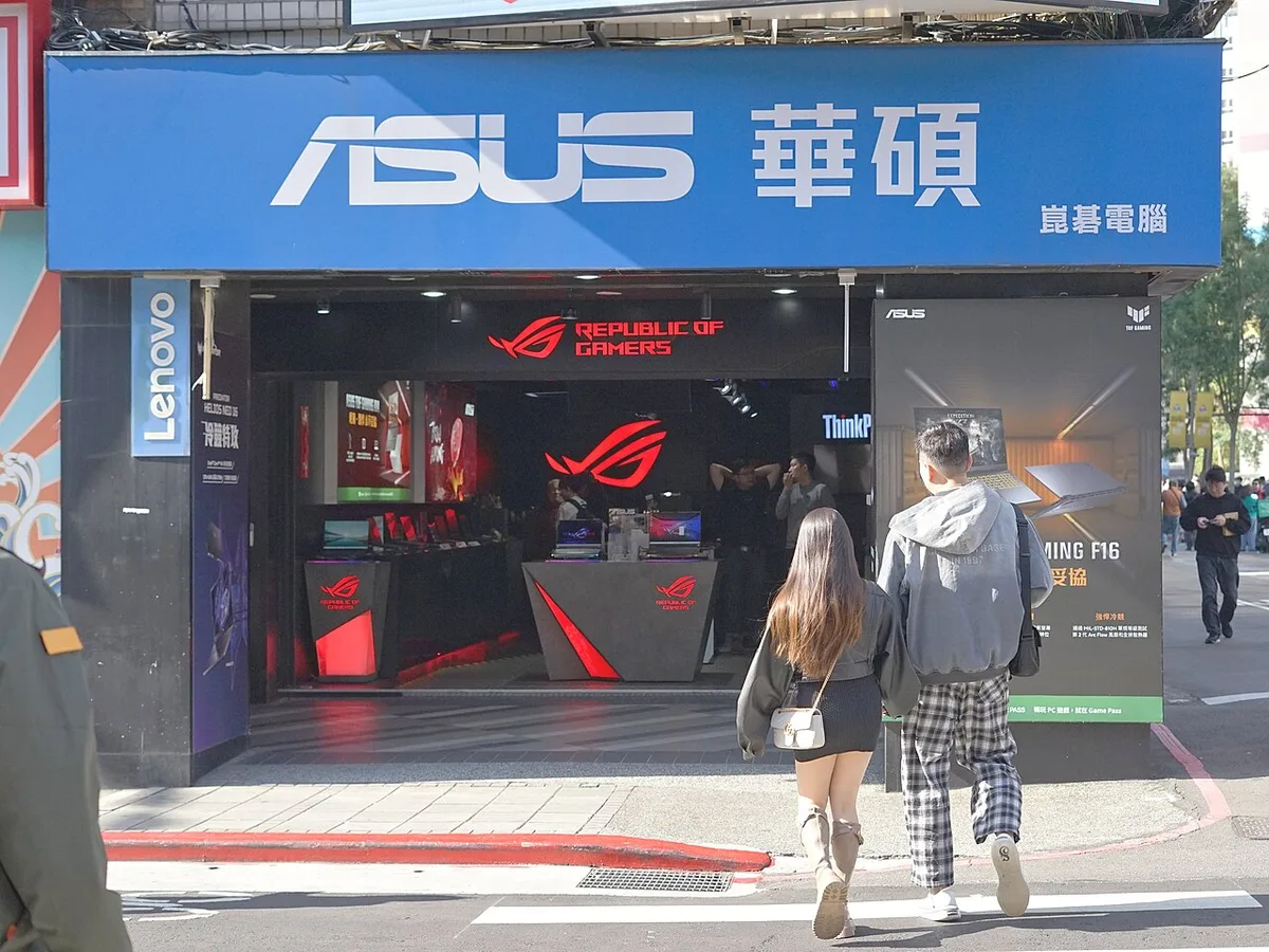 gaming laptop