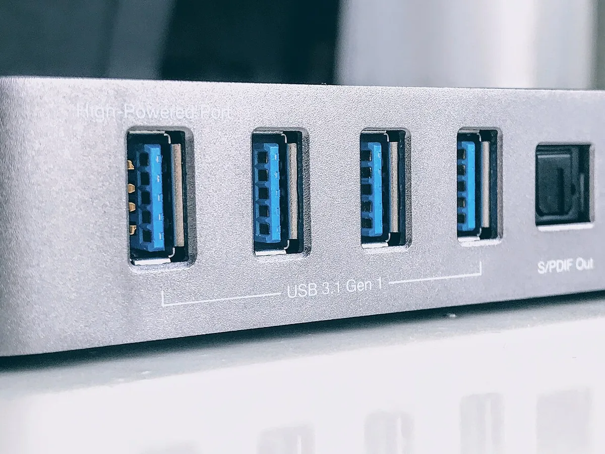 Thunderbolt dock