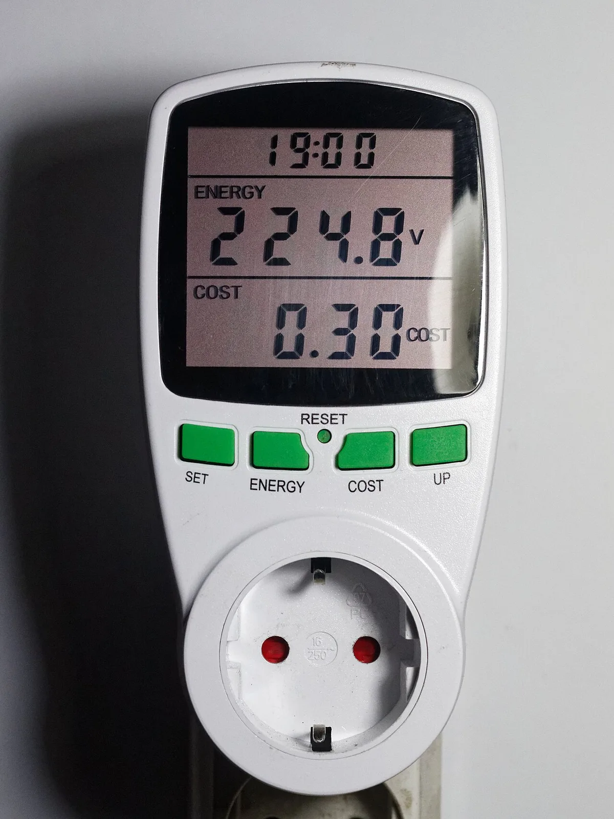 wall power meter